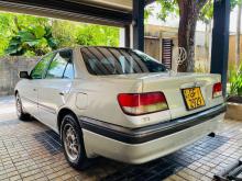 Toyota Carina 2000 Car