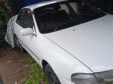 Toyota Carina 2000 Car