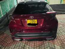 https://riyasewana.com/uploads/toyota-ch-r-1721194822772.jpg