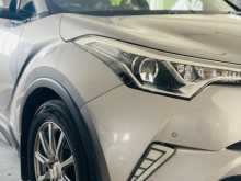 https://riyasewana.com/uploads/toyota-ch-r-18124547913.jpg