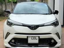 Toyota CHR 2018 SUV