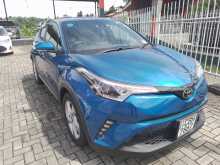 Toyota CHR 2017 SUV