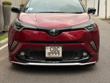 Toyota CHR NGX 10 2018 SUV