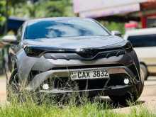 Toyota CHR Ngx50 2017 SUV