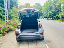 https://riyasewana.com/uploads/toyota-ch-r-ngx50-2018-139572512213.jpg