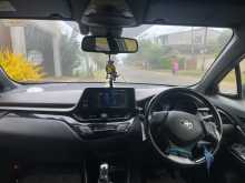 https://riyasewana.com/uploads/toyota-chr-1-2-gt-20105509475.jpg