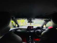 https://riyasewana.com/uploads/toyota-chr-1100650293.jpg