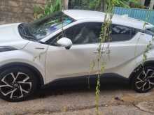 https://riyasewana.com/uploads/toyota-chr-1100944212.jpg