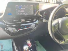 https://riyasewana.com/uploads/toyota-chr-111385917554.jpg
