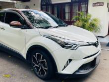 Toyota CHR 2019 SUV