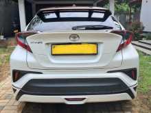 https://riyasewana.com/uploads/toyota-chr-12102425454.jpg