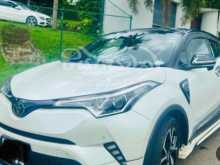 Toyota CHR 2017 SUV