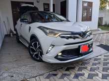 https://riyasewana.com/uploads/toyota-chr-131244394281.jpg