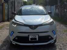 Toyota CHR 2019 SUV