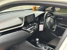 https://riyasewana.com/uploads/toyota-chr-1316430222073.jpg