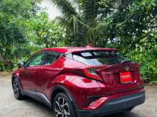 https://riyasewana.com/uploads/toyota-chr-151044484113.jpg