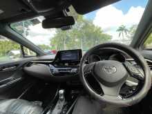 https://riyasewana.com/uploads/toyota-chr-15153221141.jpg