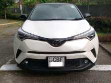 https://riyasewana.com/uploads/toyota-chr-15212746671.jpg