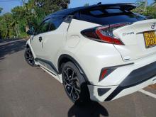 https://riyasewana.com/uploads/toyota-chr-17001106033.jpg