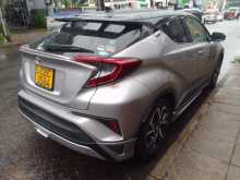 https://riyasewana.com/uploads/toyota-chr-17121833335.jpg