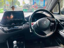 https://riyasewana.com/uploads/toyota-chr-17836106606.jpg