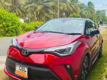 https://riyasewana.com/uploads/toyota-chr-181205084562.jpg