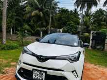 Toyota CHR 2018 SUV