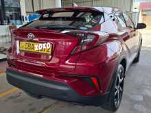 https://riyasewana.com/uploads/toyota-chr-2017-136464512464.jpg