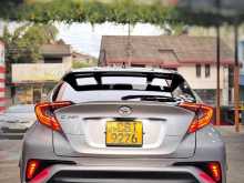 https://riyasewana.com/uploads/toyota-chr-2017-1415304912552.jpg