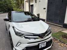 Toyota CHR 2017 SUV