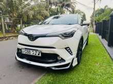 Toyota CHR 2017 SUV