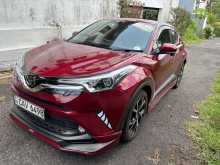 Toyota CHR 2017 SUV