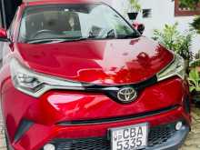 Toyota CHR 2017 SUV