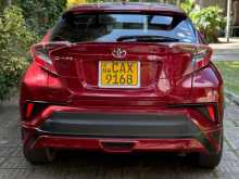 https://riyasewana.com/uploads/toyota-chr-2017-47224912362.jpg