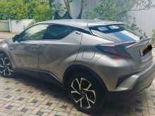 https://riyasewana.com/uploads/toyota-chr-2017-513382212263.jpg