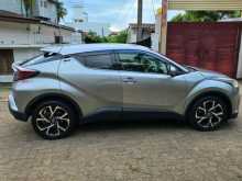 https://riyasewana.com/uploads/toyota-chr-2017-716452312844.jpg