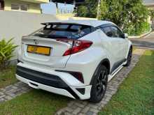https://riyasewana.com/uploads/toyota-chr-2017-79433012434.jpg