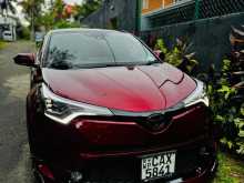 https://riyasewana.com/uploads/toyota-chr-2017-911261912372.jpg