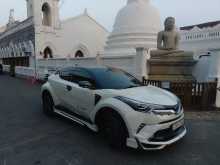 https://riyasewana.com/uploads/toyota-chr-2017-922115812284.jpg
