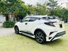 https://riyasewana.com/uploads/toyota-chr-2017-99234212892.jpg