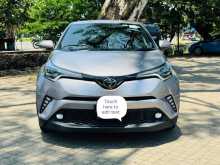 Toyota CHR 2018 SUV