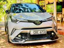 Toyota CHR 2018 SUV