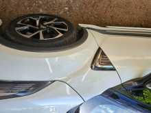 https://riyasewana.com/uploads/toyota-chr-2018-110260912892.jpg