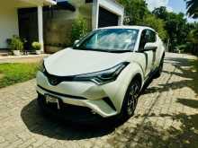 https://riyasewana.com/uploads/toyota-chr-2018-1312193212093.jpg