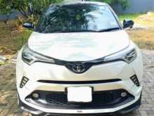 Toyota CHR 2018 SUV
