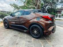 Toyota CHR 2018 SUV