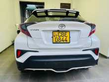 https://riyasewana.com/uploads/toyota-chr-2018-2520004312632.jpg