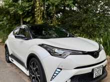 Toyota Chr NGX10 TURBO 2018 SUV