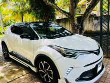 Toyota CHR 2018 SUV