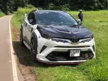 Toyota CHR 2018 SUV